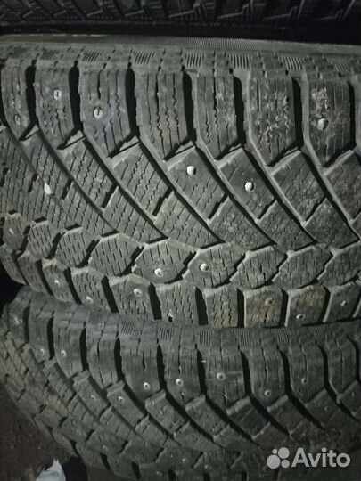Continental ContiIceContact 4x4 215/65 R16