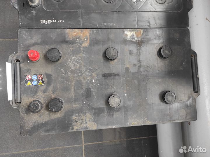 Аккумудятор б/у 220Ач Varta Чехия 1150А