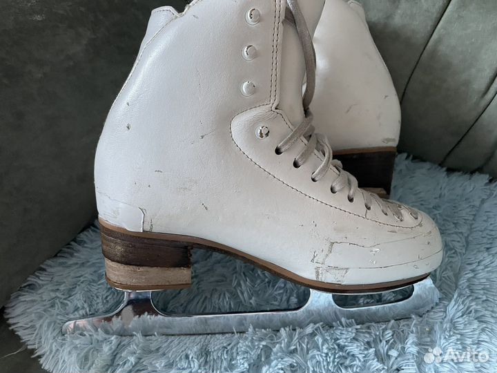 Фигурные коньки risport excellence 245