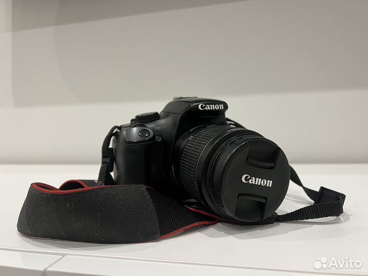Зеркальный фотоаппарат canon 1100d