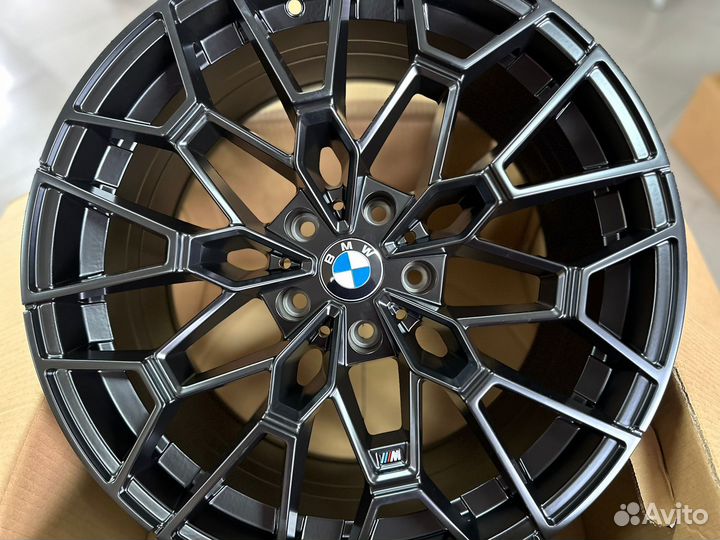 Диски BMW R19 5/120 разноширокие литые новые