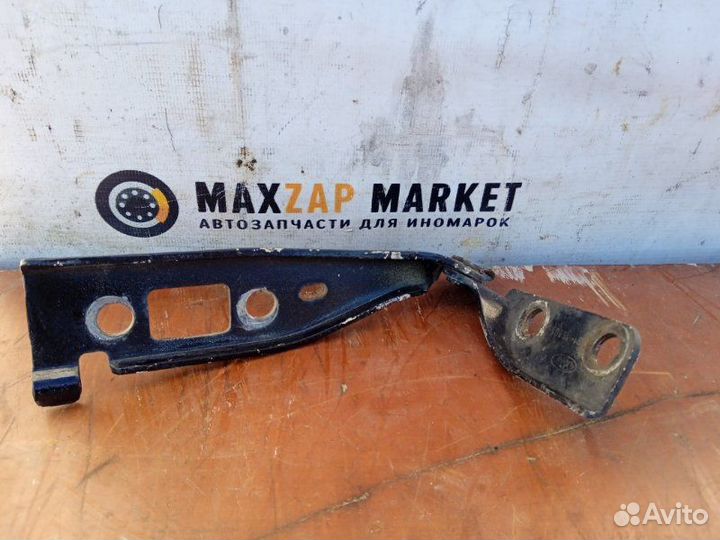 Петля капота Ford Fusion 1.4 2007 лев. (б/у)