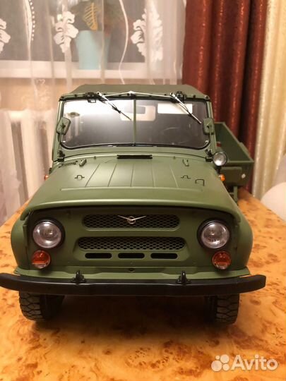УАЗ 469 масштабна модель 1:8