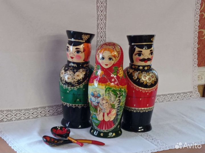 Матрешка для бутылок с вином