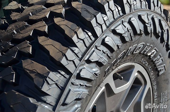 Yokohama Geolandar M/T G003 305/55 R20 121Q