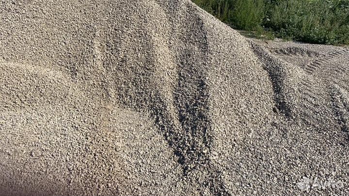 Бутовый камень, песок, щебень, гравий