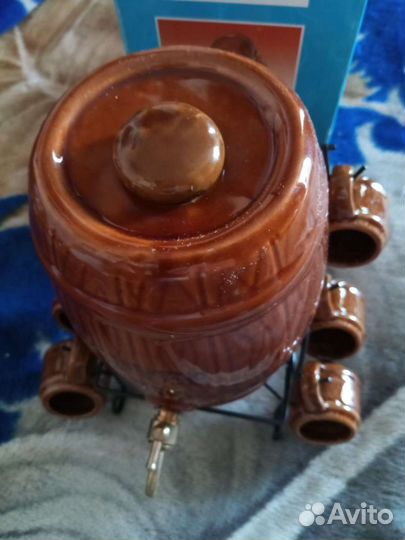 Набор бочонок и 6 кружечек