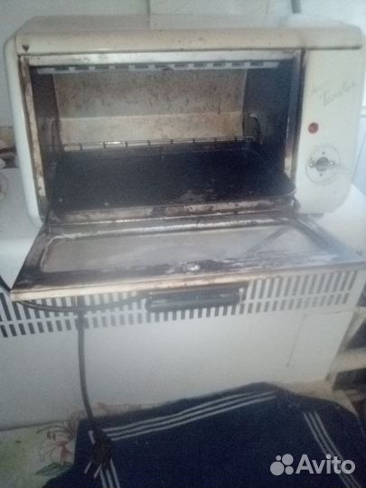 Электрическая печка-тостер-ростер
