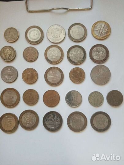 Монеты статуэтки