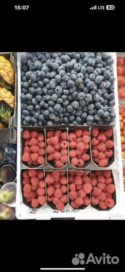 Клубника, ягода свежая в наличии