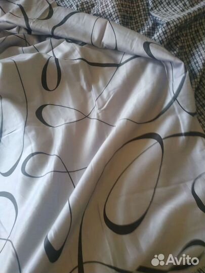 Постельное белье новое (простынь 240*260)