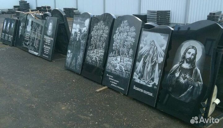 Памятники из гранита и мрамора