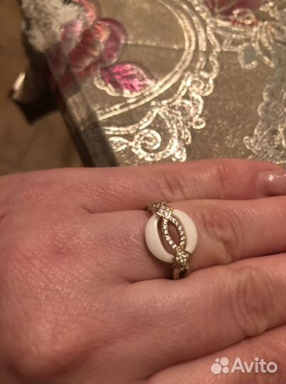 Серебряное кольцо с керамикой