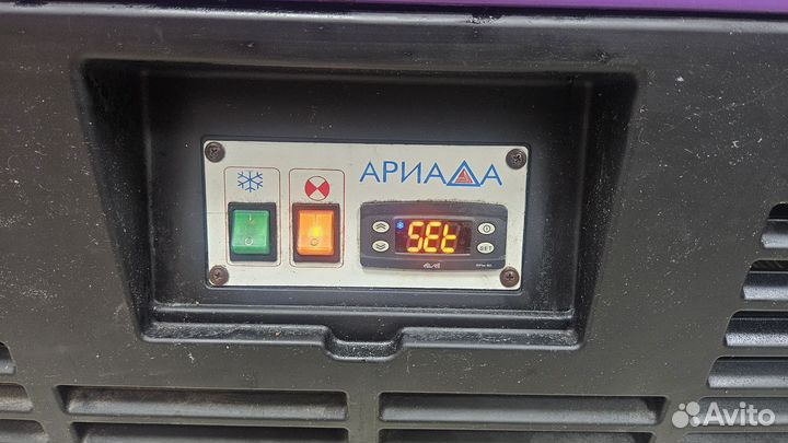 Холодильный шкаф Витрина б/у