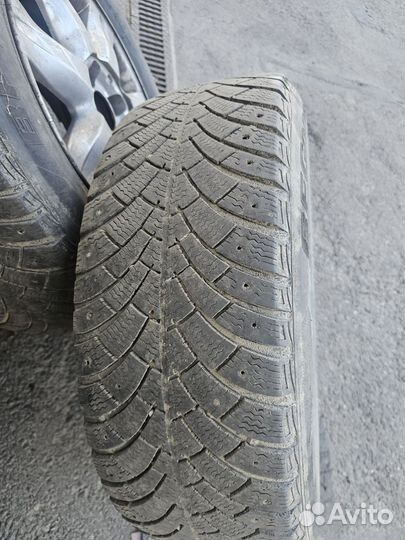 Оригинальные колеса R16 Renault Laguna 3