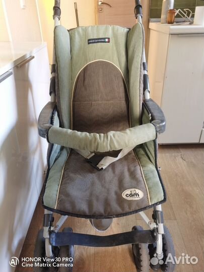 Прогулочная коляска