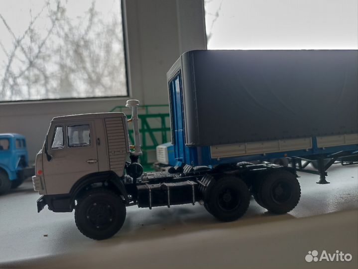 Камаз-54112 и маз-93971 1:43