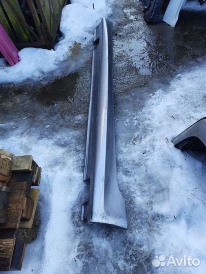 Порог М е60 левый 2006г