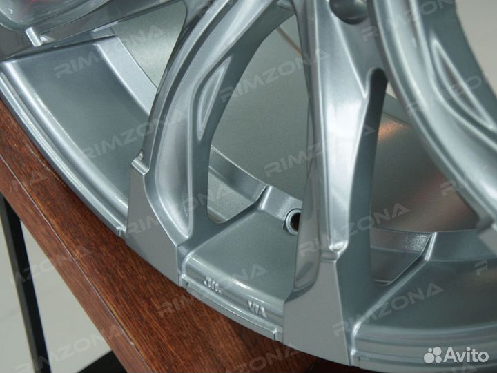 Литые диски Wald R20 на Toyota. Арт3106