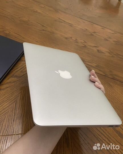 Apple macbook air 11