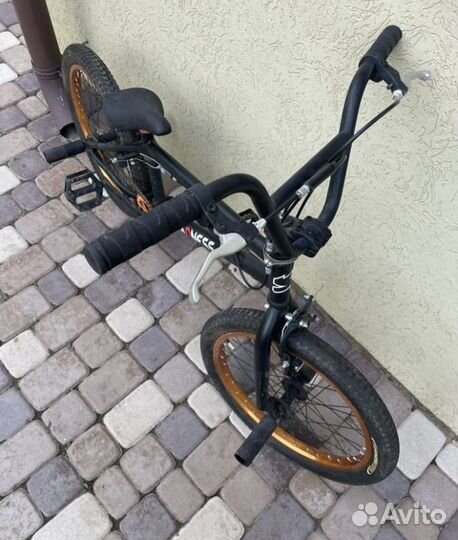 Трюковой велосипед bmx бу