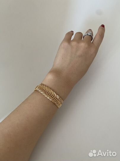 Женский браслет