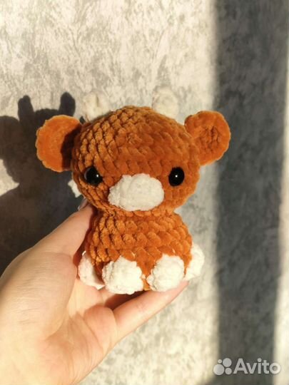 Мягкая вязаная игрушка корова (ручная работа)