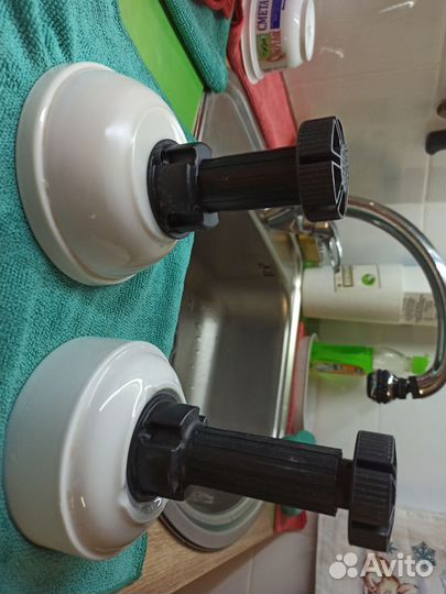 Регулируемые опоры для мебели пластиковые