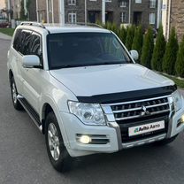 Mitsubishi Pajero 3.0 AT, 2014, 190 000 км, с пробегом, цена 2 440 000 руб.