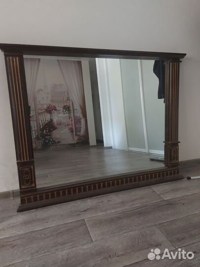 Зеркало деревянное