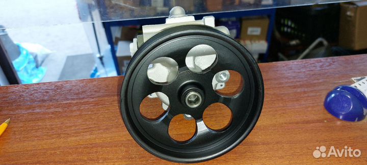 Рено Дастер, Логан Насос гура 7PK 2,0 491328861R