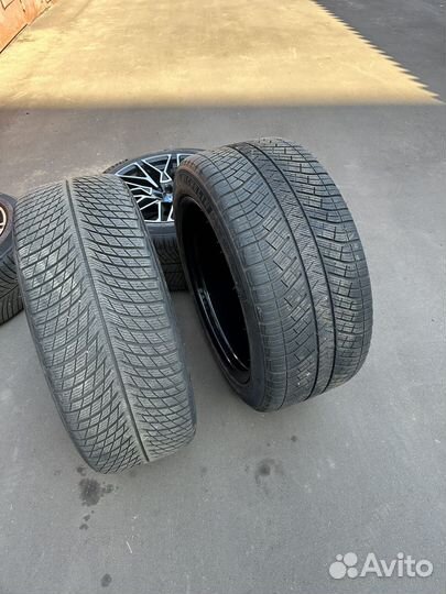 Зимние шины и диски R20 Michelin BMW