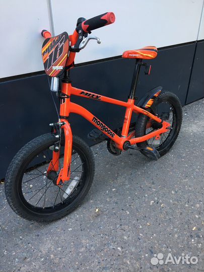 Велосипед Mongoose, 16 дюймов