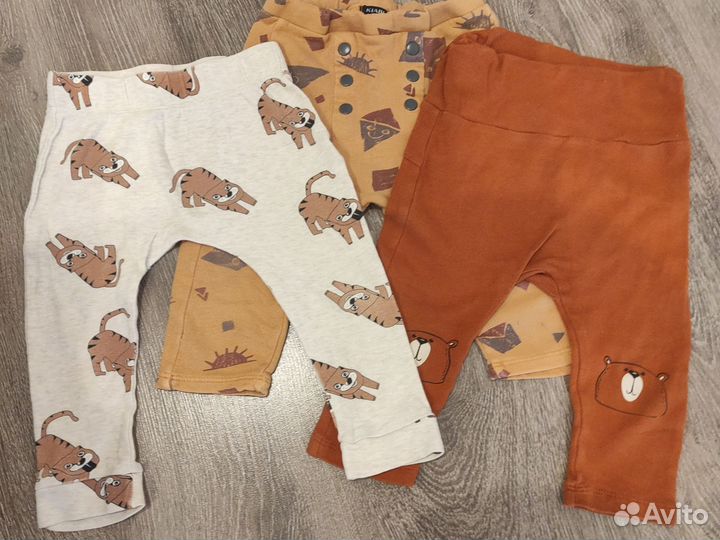 Пакетом шапочки от 0 до полутора лет