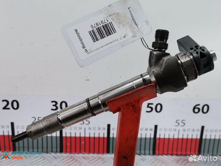 Форсунка Audi A5 8T рест. 2015 04L130277AC