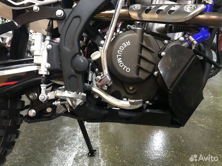 Защита картера и прогрессии для Regulmoto CR-Z 300