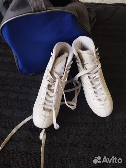 Коньки фигурные 37 размер