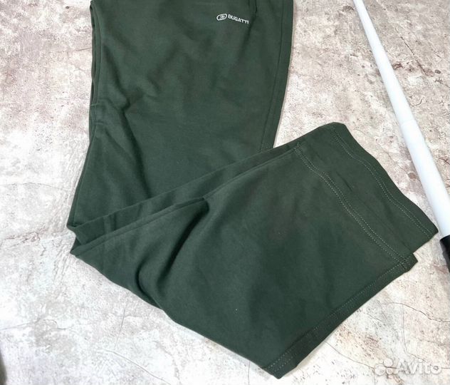 Спортивные костюмы Bugatti