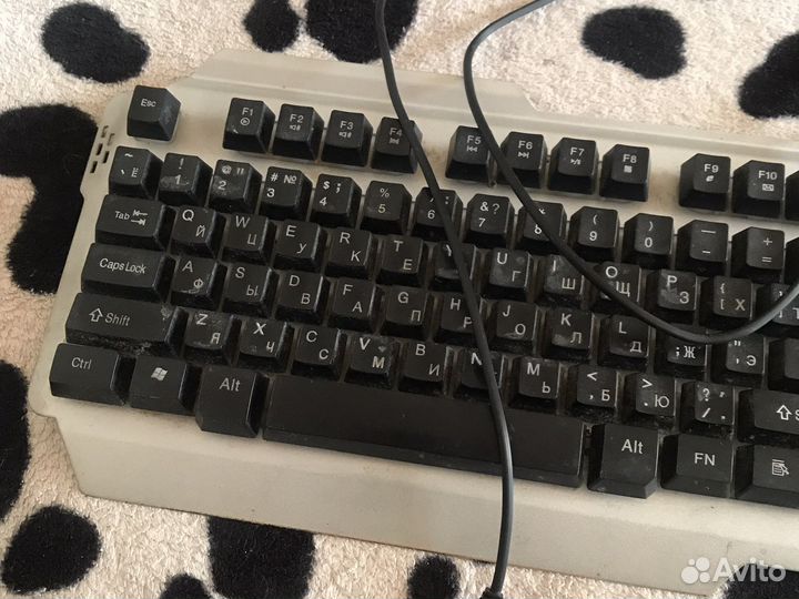 Игровая клавиатура с подстветкой и игровая мышь