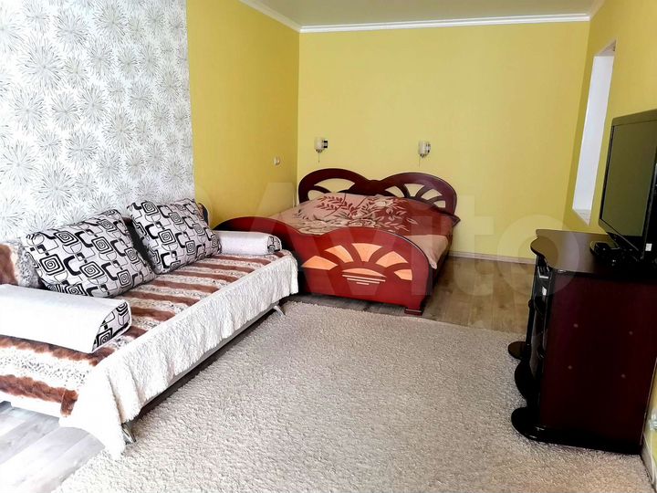 1-к. квартира, 42 м², 8/10 эт.