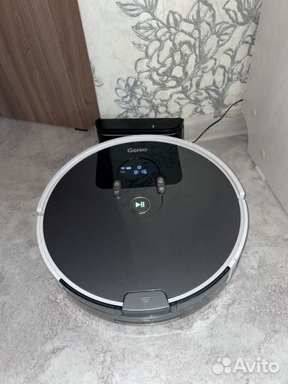 Робот пылесос Genio Deluxe 500 Pro