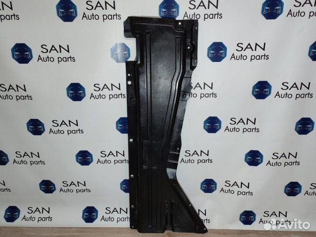 Защита днища кузова правая Bmw X5 E70 N52B30AF