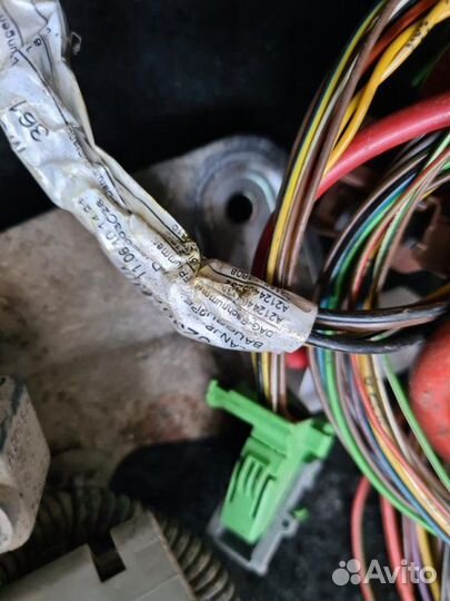 Проводка подкапотная Mercedes-Benz E-Klass W212