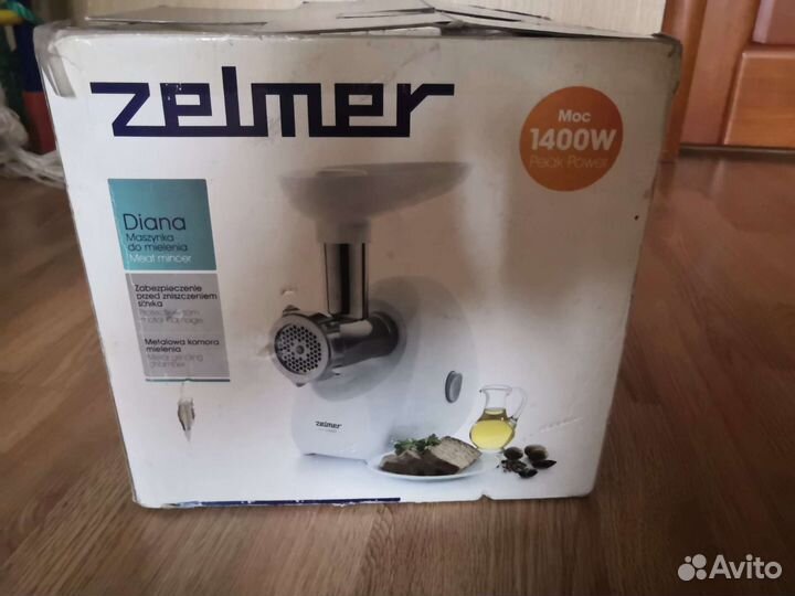 Мясорубка электрическая