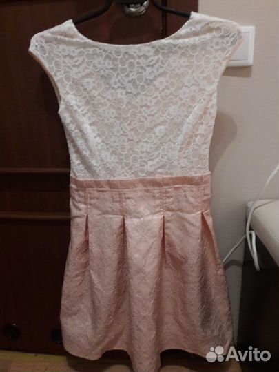 Платье праздничное