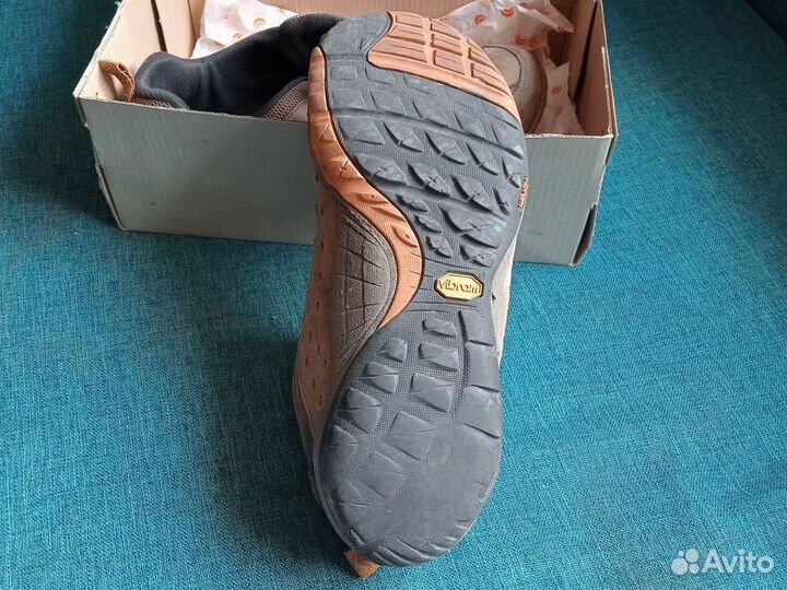 Мужские кроссовки merrell