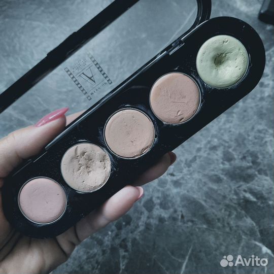 Палитра теней Jeans и Atelier Paris и корректоры