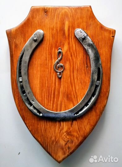 Панно с подковой на удачу Музыкантам