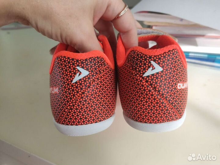 Бутсы для футбола детские