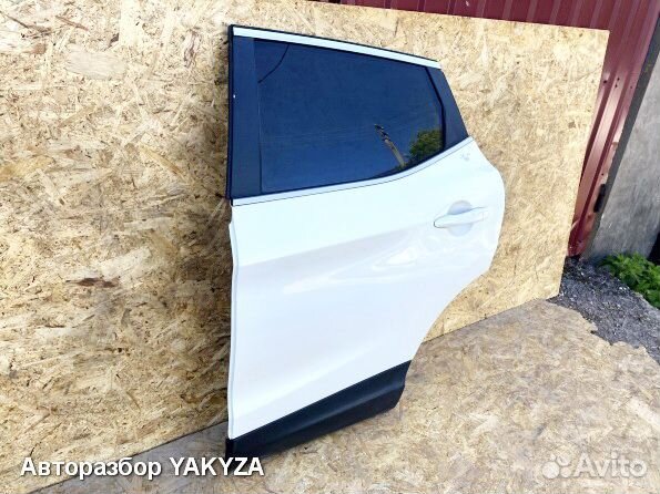 Дверь задняя левая правая Ниссан Кашкай джи 11